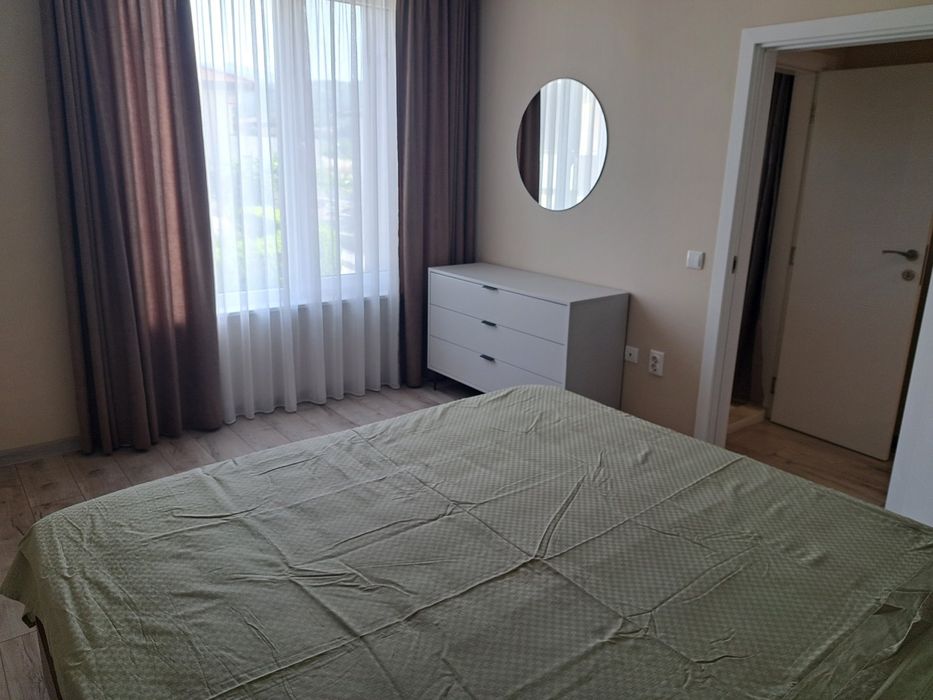 Отдавам апартамент под наем в с. Марково