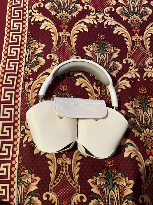 Apple AirPods Max
