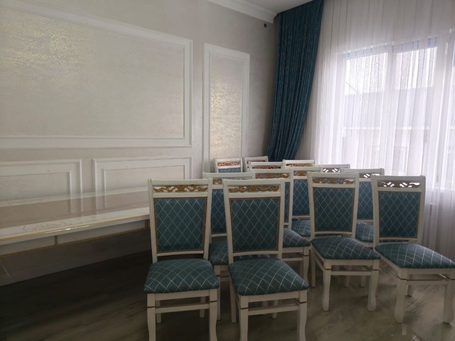 Стол стулья сатылады