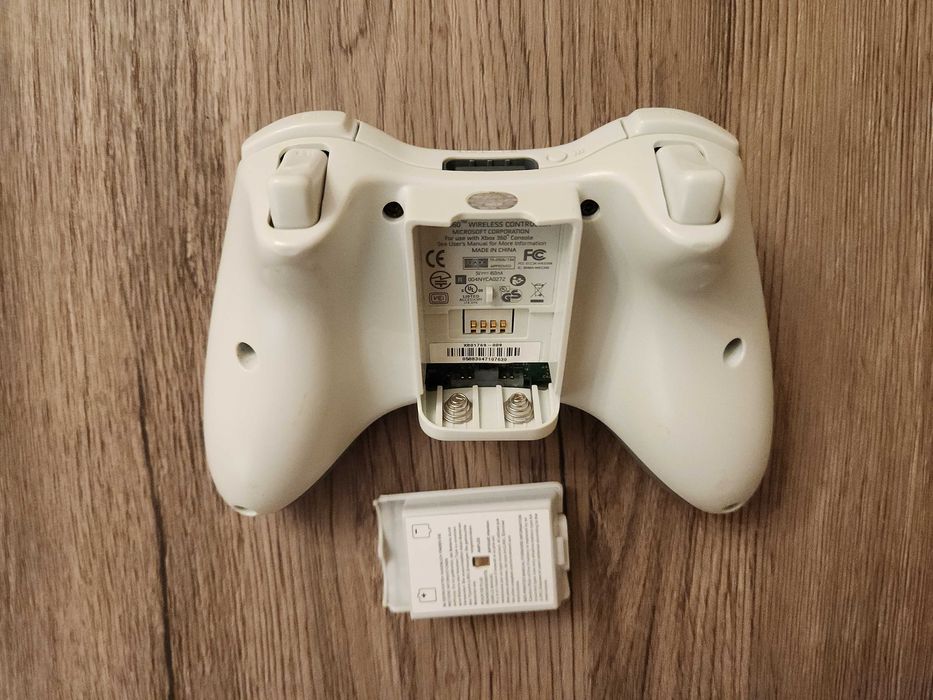 Controller (maneta) pentru Xbox 360