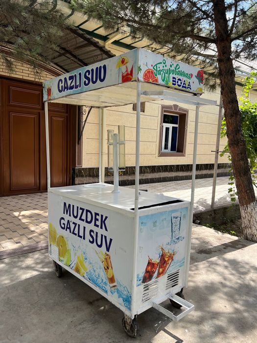 Gazvoda aparat ishlab turibdi,yaxshi holatda.