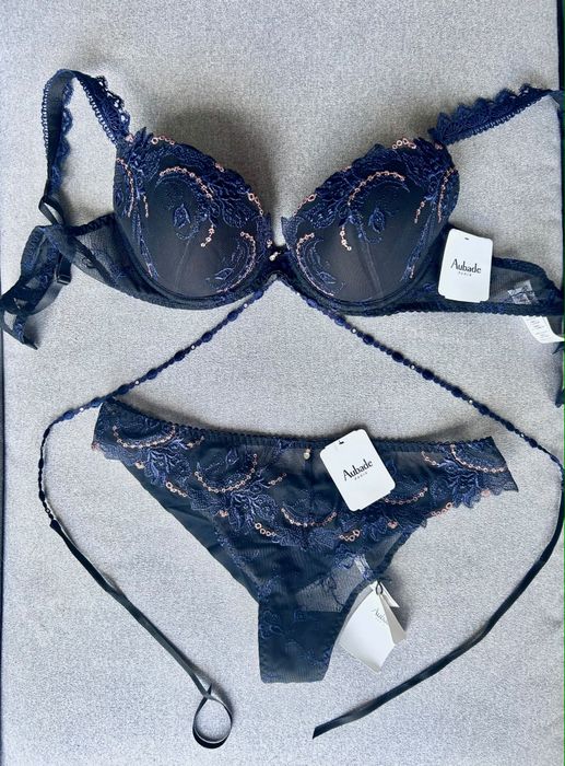 Set lenjerie Aubade Paris nou cu etichete 75B si S