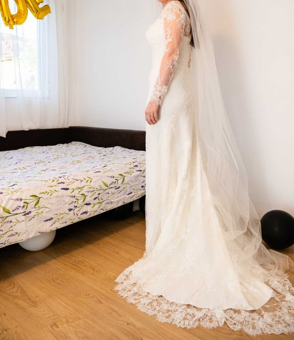Vând Rochie de mireasă.
