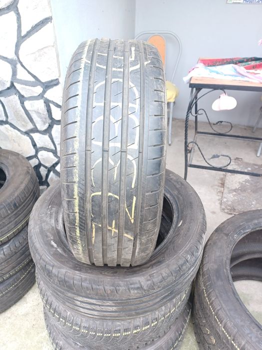 Vând cauciucuri second-hand