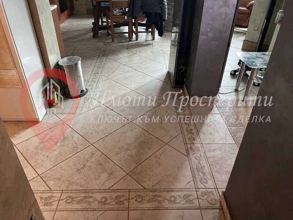 Продава се Тристаен апартамент в София, Люлин 8 - 129 кв.м за 2090 €/кв.м - Снимка #4