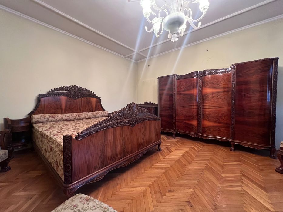 Set mobilier de arta, sculptat - lemn fag / nuc_Craiova