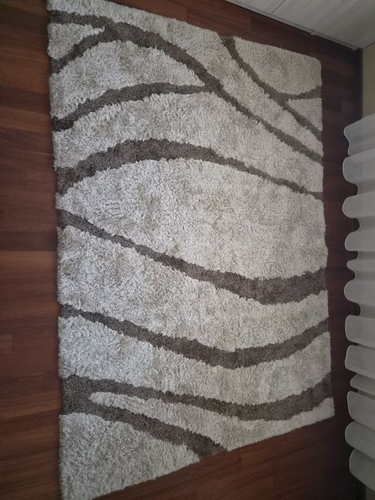 Covor 245/175 cm