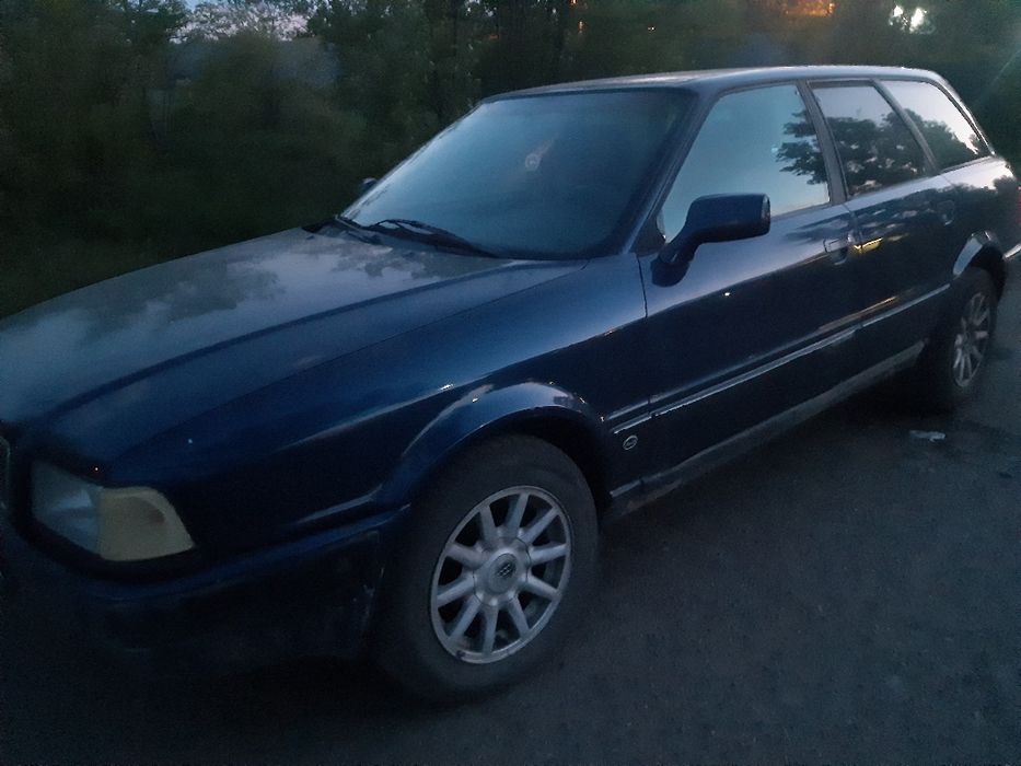 Продам ауди 80 в4