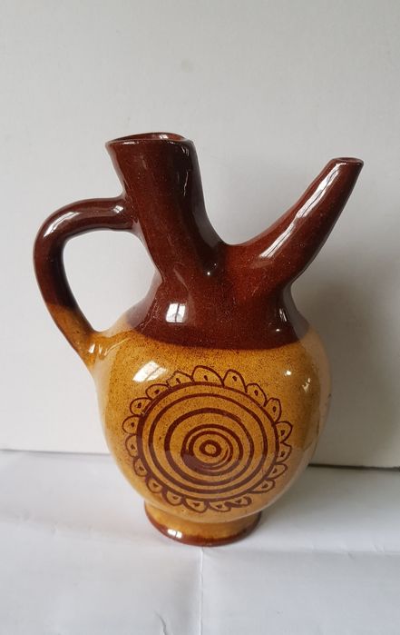 Старинна Порцеланова Стомна