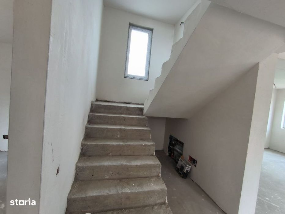 Casa Individuala, 120mp Utili, 440mp Teren, Dezmir