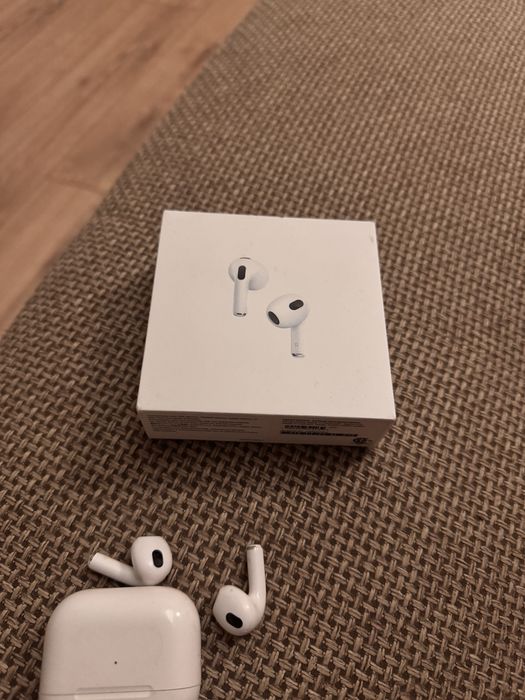 Apple Airpods (3rd deneration)