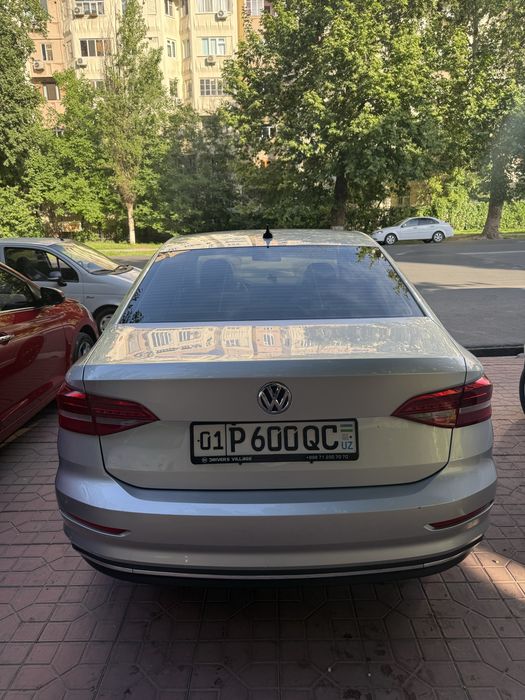 E-LAVIDA srochno! sotiladi