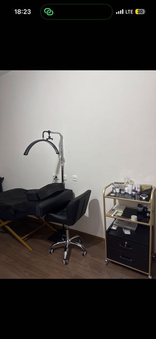 продаю кушетку стул лампу помощницу