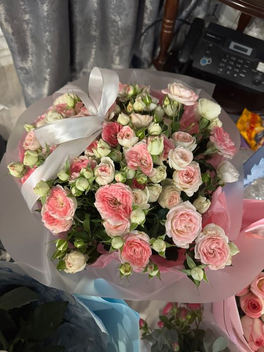 Цветы свежие продам не дорого