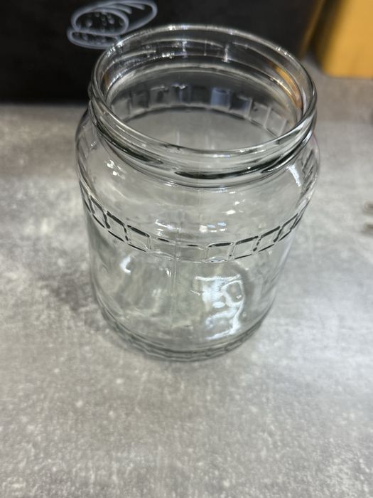 Продавам буркани тип “Омния” 800 мл,винтови