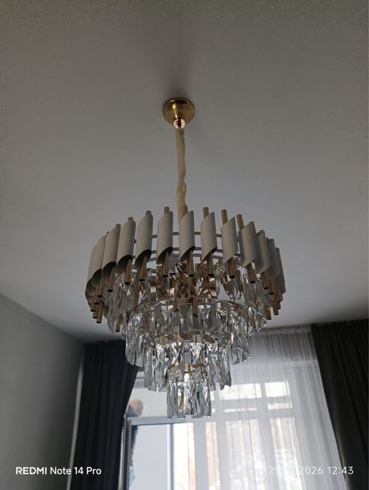 Установка люстры , бра , розеток