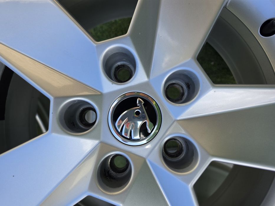 16 5x112 Skoda лети джанти 5х112 шкода