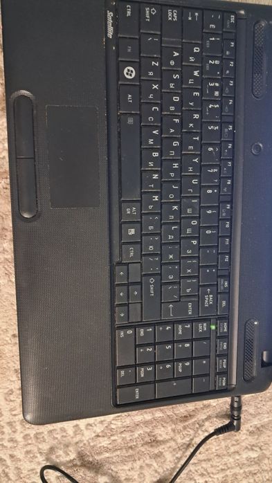 TOSHIBA 2011 года