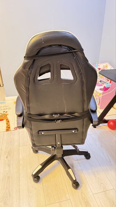 Продам игровое кресло