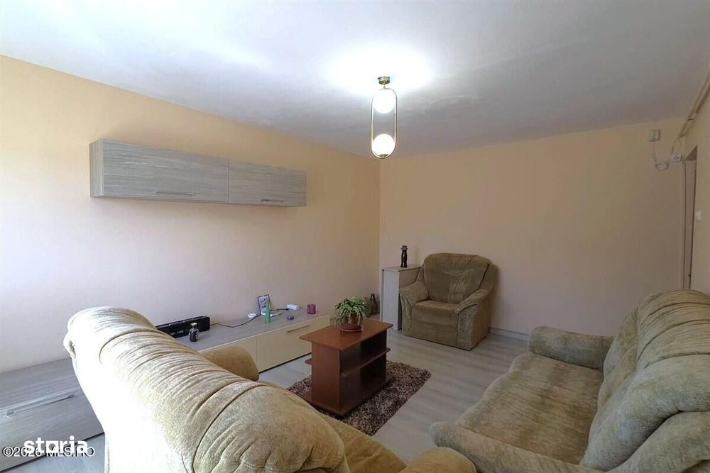 Far - Parc, 2 camere decomandate, 2 balcoane, 56 mp, centrala gaz!