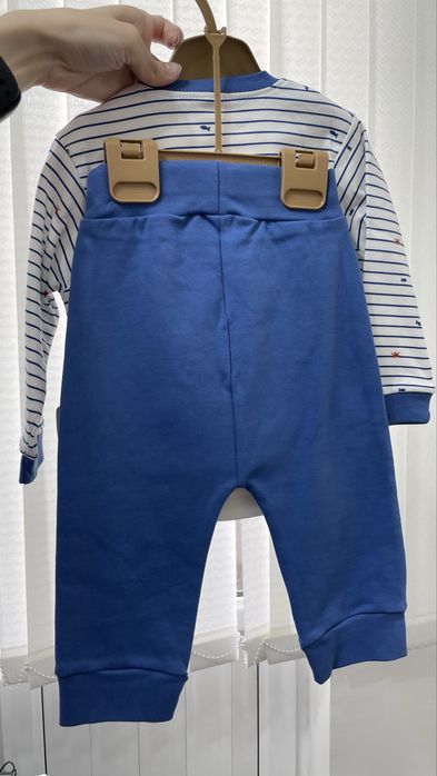 Продам новый детский костюм