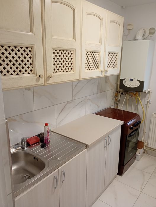Apartament de închiriat