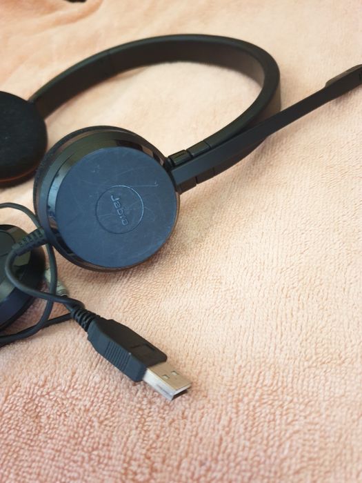 Продам оригинальные наушники Jabra Evolve 20 Stereo