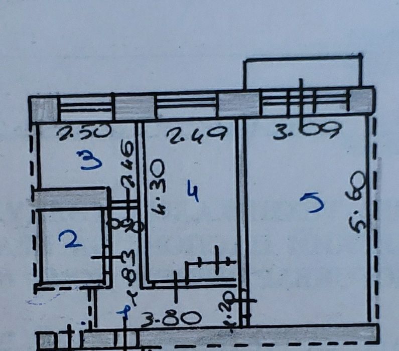 2 ком квартира в центре Караганды "золотой квадрат"
