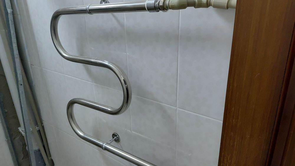Змеевик для ванной клмнаты