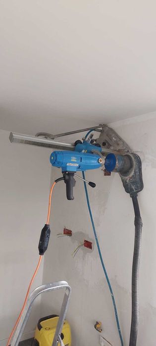 Carotare gaura hota / centrala / aer conditionat / scurgere / aerisiri