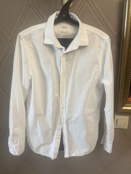 Белые школьные рубашки Zara