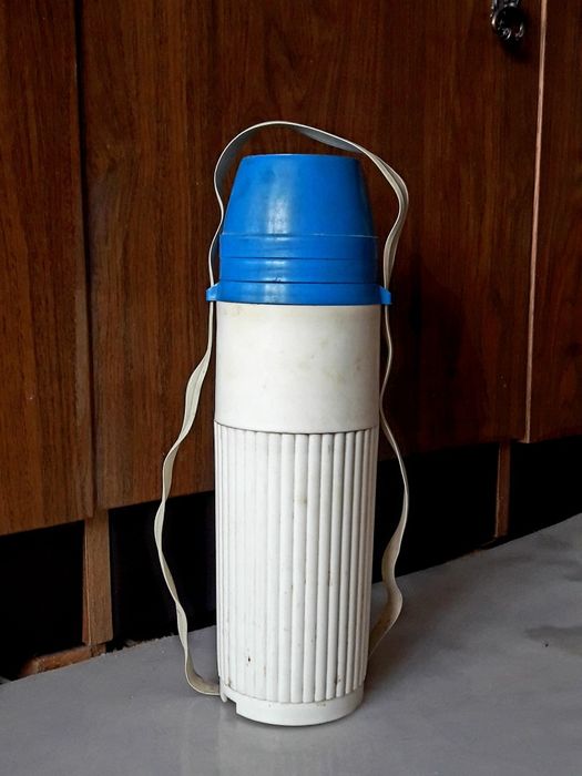 Продаю термос. СССР.