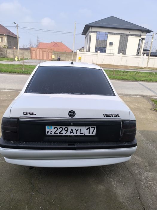 Опел вектра А ..