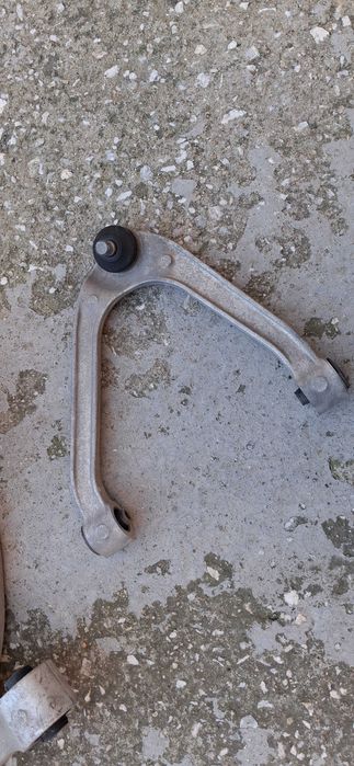 носачи за Infiniti FX 37/QX