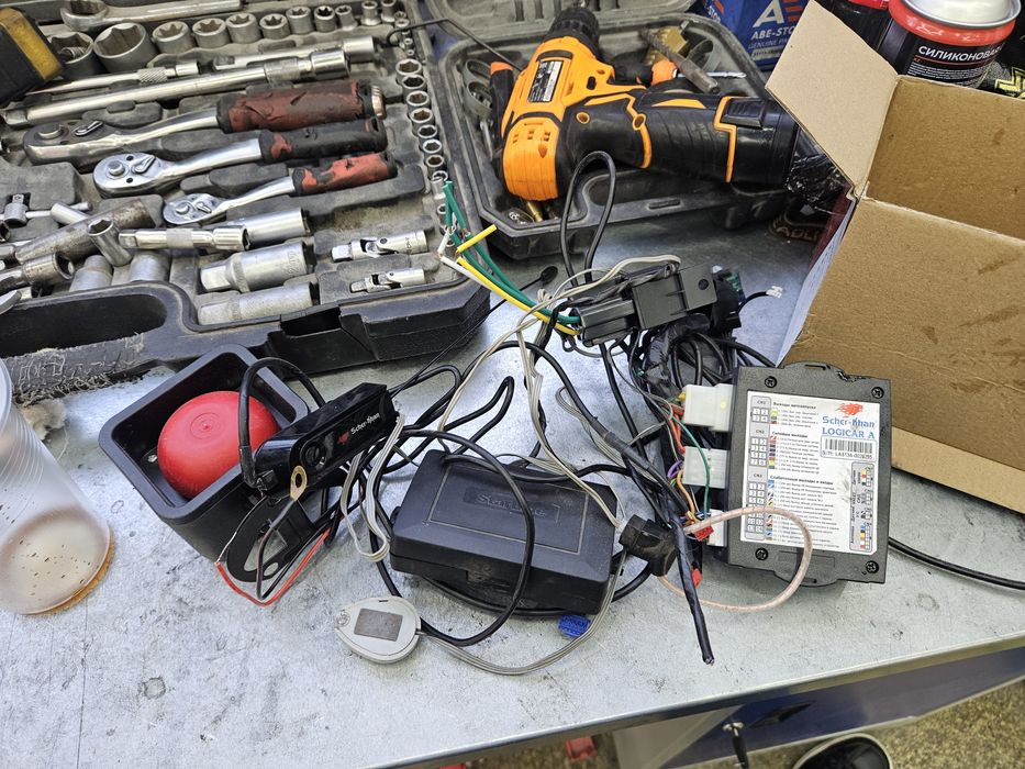 Продам автосигнализацию Scher-Khan Megicar