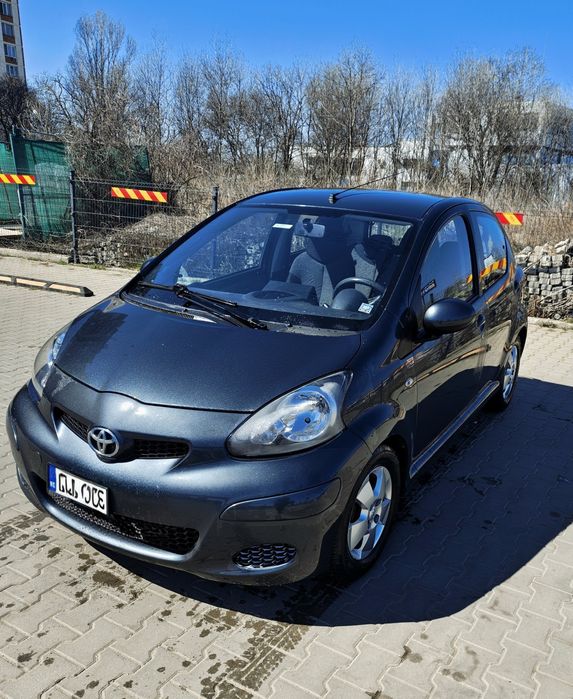 Продавам Тойота айго/ Toyota aygo