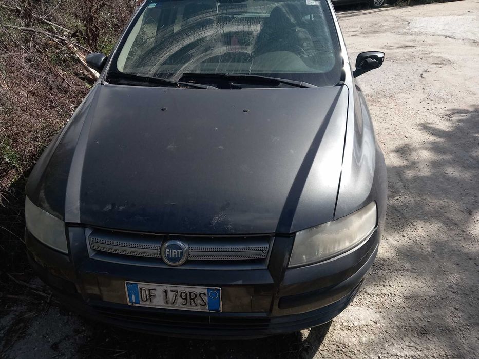Продавам на части фиат стило 1.9 jtd