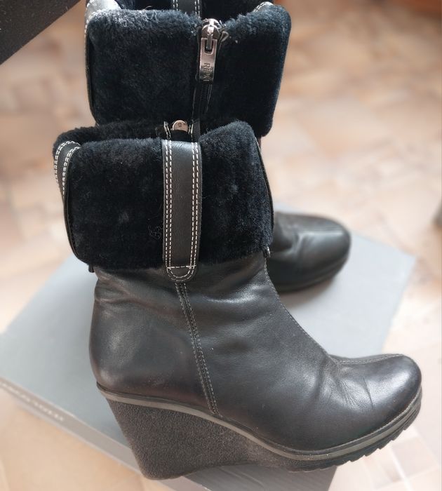 Продам женские сапожки