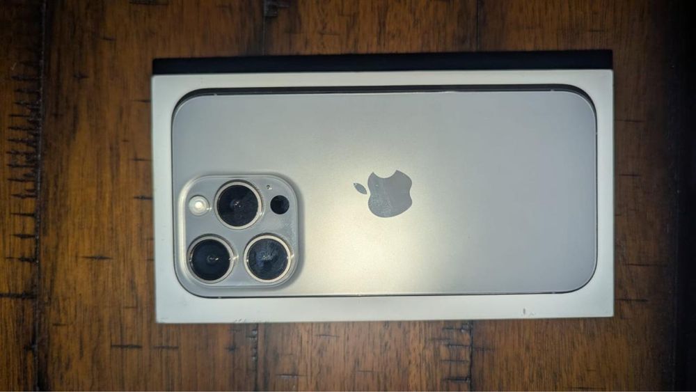 IPhone 15 pro, 128gb, Akb-100