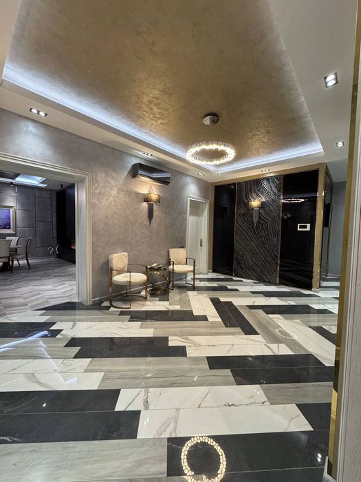 Сдается 3/5/7 Новостройка в центре. Алайский