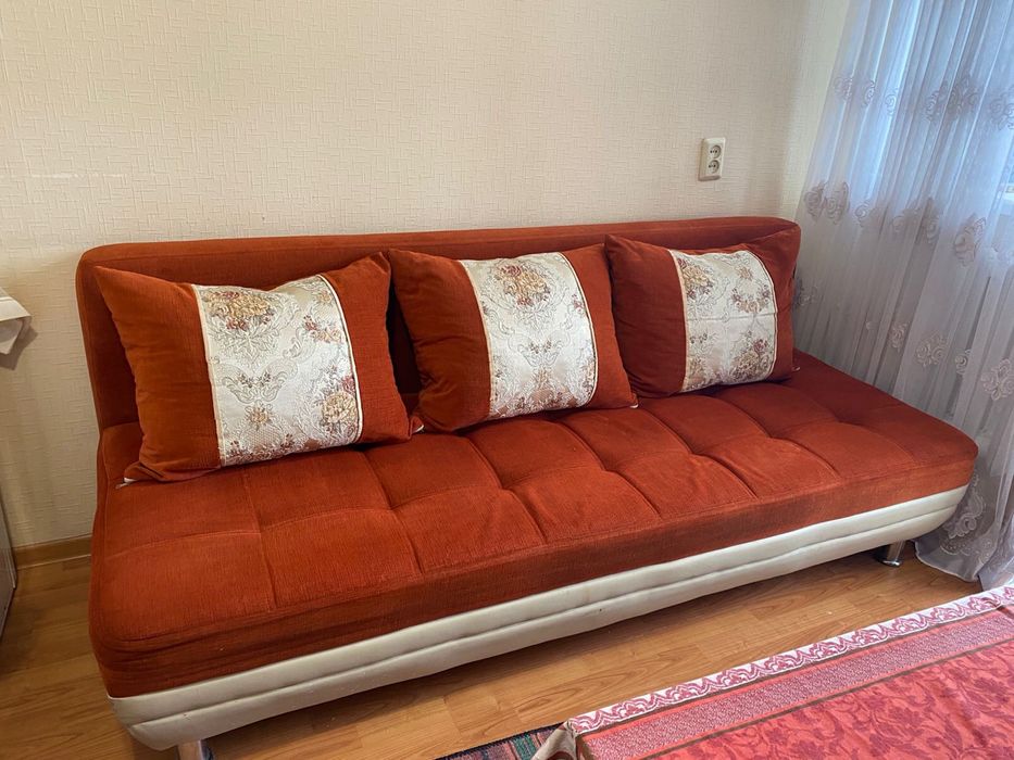 Продам раскладной диван