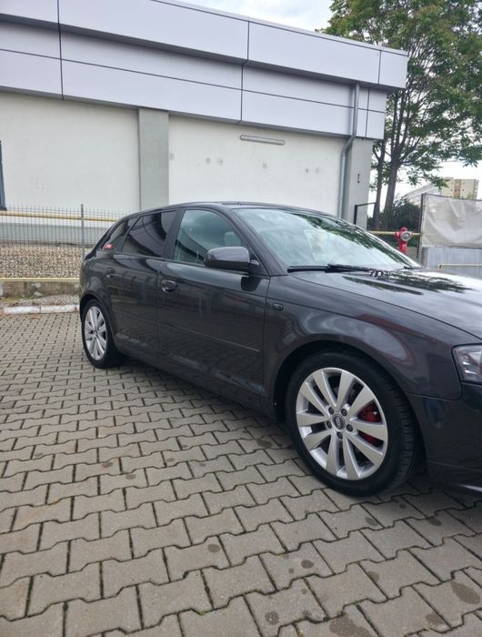 Audi A3 Sportback S-Line 1.4 TFSI DSG • BOSE • Bi-Xenon • Încălzire scaune • R17
