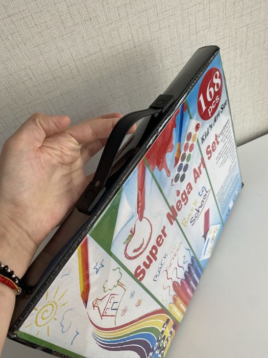 Комплект за рисуване в куфар 168 части