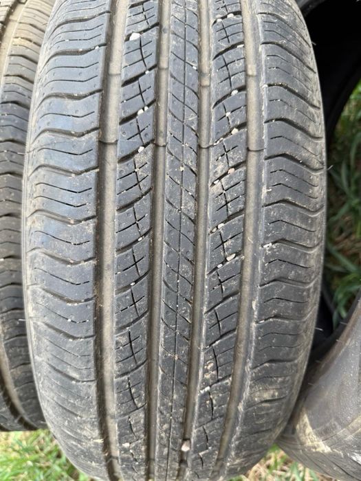 Шины 215/60/R17 продаю Алмат