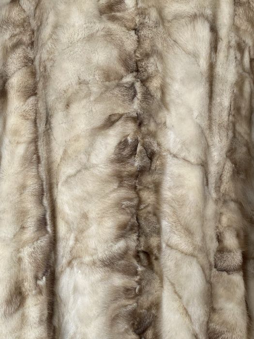 шуба норковая белая