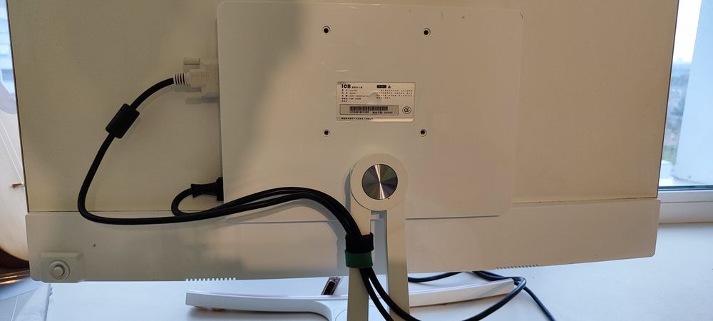 Монитор icb 50hz