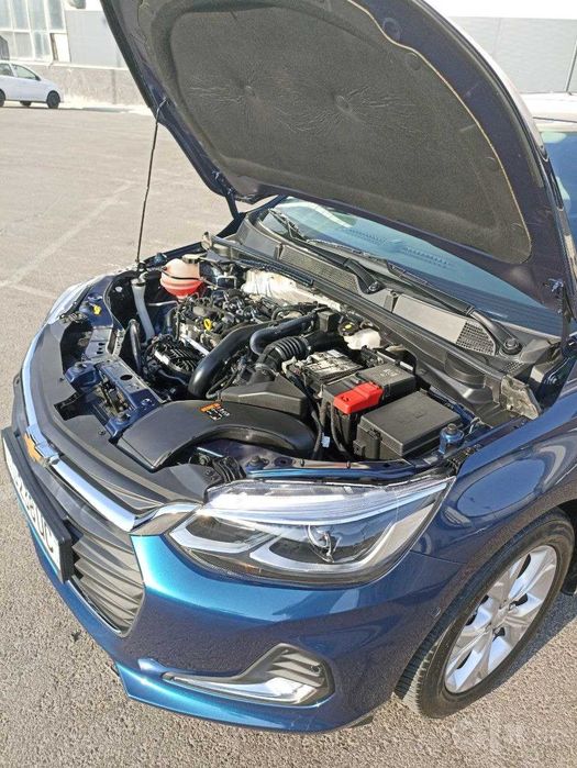 Продается ONIX Premier 2 Turbo AT PLUS