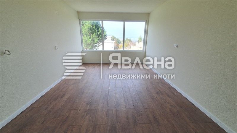 Продава се Къща в Варна, м-т Зеленика - 650 кв.м за 831 €/кв.м - Снимка #3