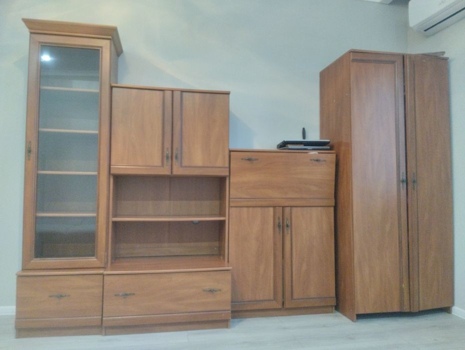 Продается стенка-горка