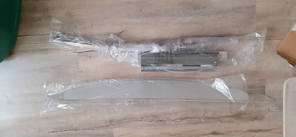 Lustră LED cu înălțime reglabilă ! Produsul este nou!